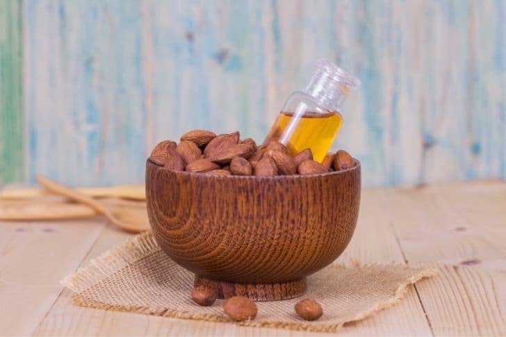 8 usos del aceite de almendras que no te puedes perder.