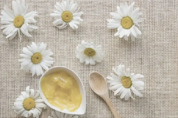 Propiedades, beneficios y usos de la Manteca de Karité para la piel y el pelo.